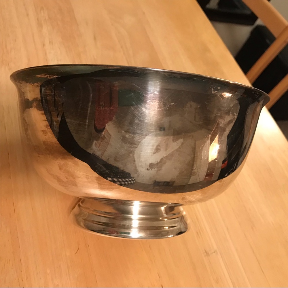 Vintage 1940’s Silver plated Reed & Barton #105 Large Footed Bowl is 14 3/4”tall